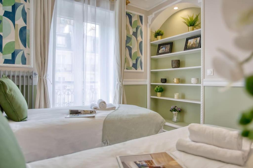 Parisian Gem: Heart Of The Latin Quarter- 2br Lift Parijs